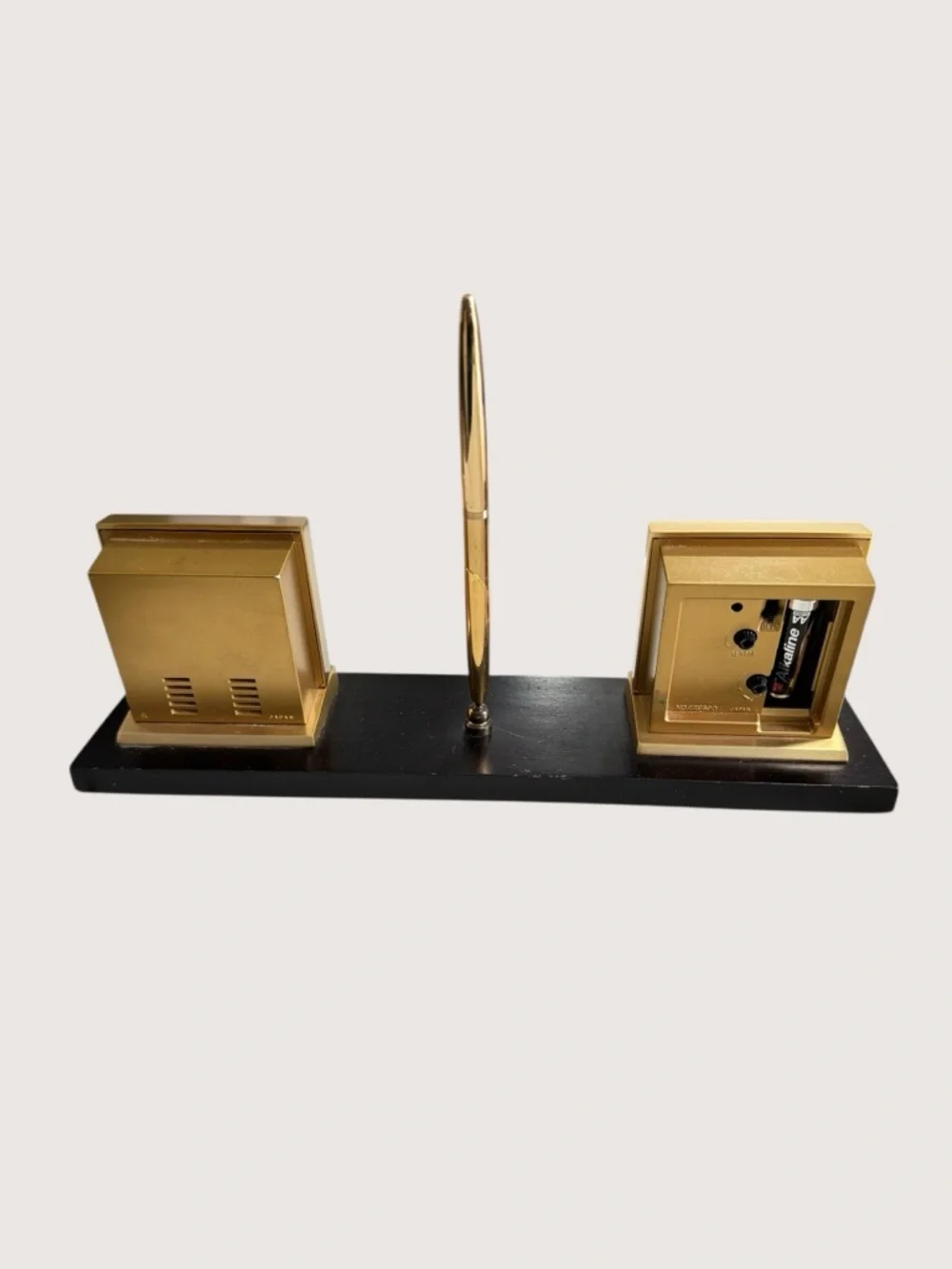 VTG Bulova Quartz Desk Clock Thermometer Pen Set Gold Tone Executive Desk Set